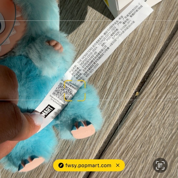 The Monsters - Big Into Energy Series - Vinyl Plush Pendant Blind Box HOPE - Picture 2 of 10